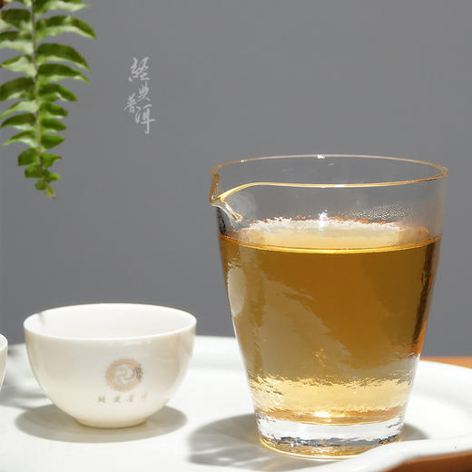 2017年玉韵雅月 高端古树普洱生茶 石昆牧老师定制系列 版纳茶区 商品图2