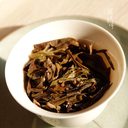 2017年天下云茶 优质普洱生茶 石昆牧老师定制系列 生态古树拼配 商品图3