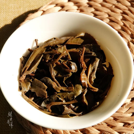 2006年玉韵雅月之兰 高端古树普洱生茶 石昆牧老师定制系列 商品图4