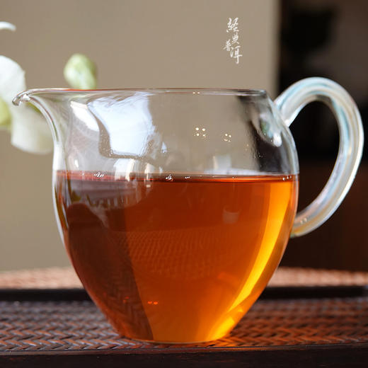 2016年莲心 精品古树普洱生茶 石昆牧老师定制系列 版纳茶区 商品图3