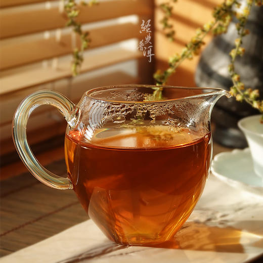 2017年善者 优质普洱生茶 天威德成出品系列 200克小饼 生态茶 商品图3