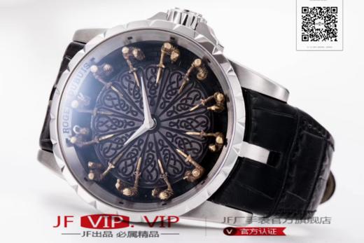 罗杰杜彼圆桌骑士型号:RDDBEX0511 表盘:彩色珐琅工艺表盘  表壳:316l精钢 电镀18k金 尺寸:45*15.7mm 商品图5