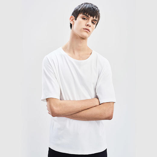 HIM uomo/汉崇男装2019夏季新款纯色T恤衫宽松百搭男士短袖上衣 商品图2