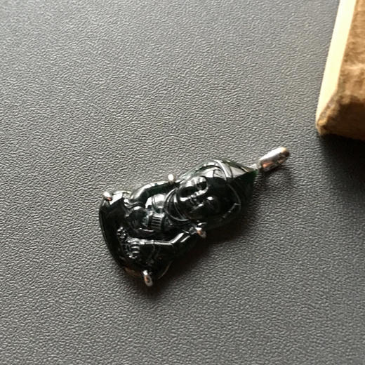 冰种墨翠宝宝佛18k白金镶嵌 商品图1