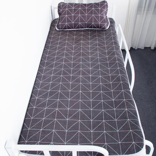 低价福利！提花凉感学生冰丝席凉席，盲盒款式/花色随机发货！ 商品图3