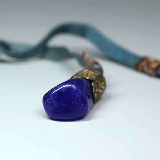 清代原装琉璃仿青金石朝珠坠角 商品图2