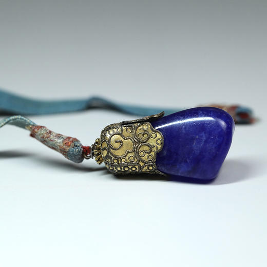 清代原装琉璃仿青金石朝珠坠角 商品图1