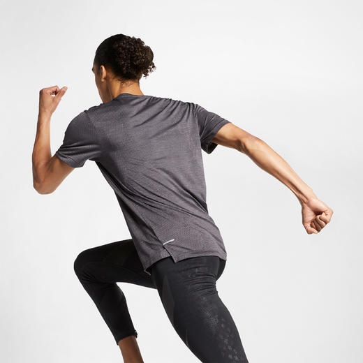 Nike 耐克Techknit Ultra 男款短袖跑步T恤 商品图1