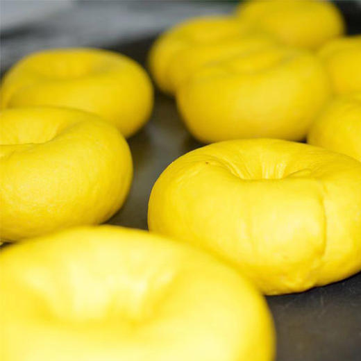 【周三周五周日发】耘珂香橙胡贝果 新鲜橙汁胡萝卜泥加入面团 口感劲道 蔬香浓郁 商品图2