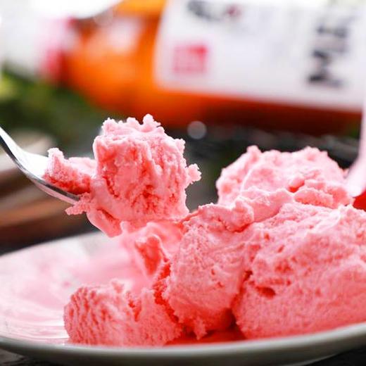俄罗斯进口纯奶冰淇淋  化冻无水 冰冻后口感顺滑无冰渣，舀着吃的夏日冷饮 多种口味随心配 商品图2