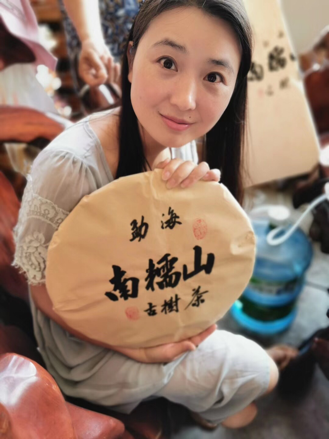 241     ●大大大●三公斤●南糯山古树生茶饼● 3公斤生饼，598元/2片