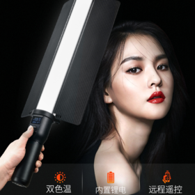 狼族优选丨神牛LED摄影补光灯 冰灯 可调色温 便携小型拍摄灯LC500