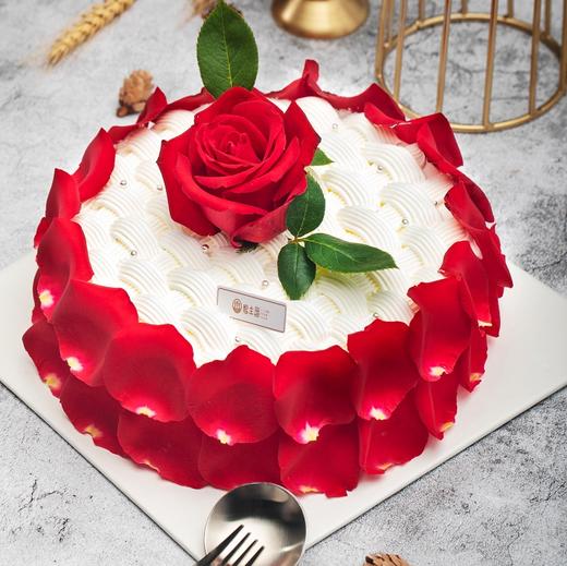 玫瑰之恋情人节爱恋乳脂水果生日蛋糕