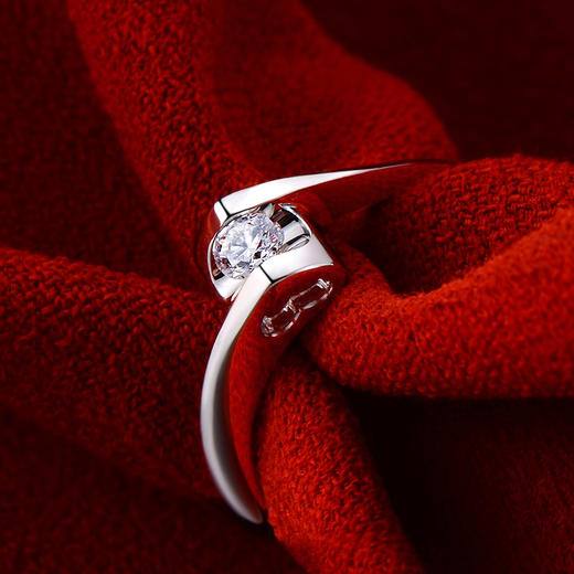 中国黄金心相印钻石戒指女款18k金镶嵌指环实口白金爱心形戒圈hzxa10