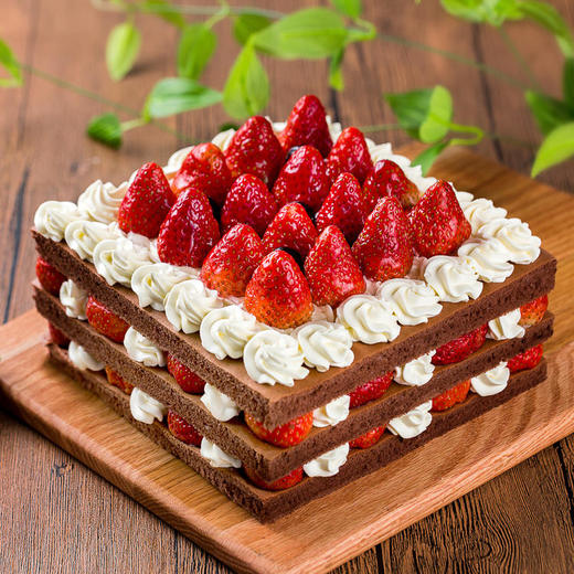 草莓连城蛋糕：爱莓如你一定不能错过 商品图0