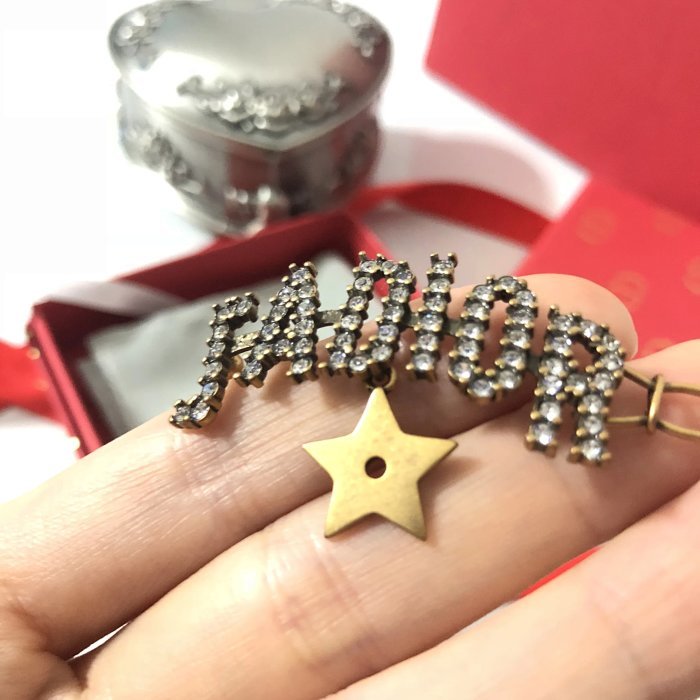 心动的感觉!满满的少女感小可爱,jadior小星星镶钻发夹