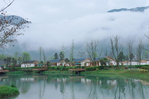 【彭州-492号民宿】2房独栋木屋+私人温泉泡池，告别世俗叨扰，隐逸山乡生活！dqyg 商品图0