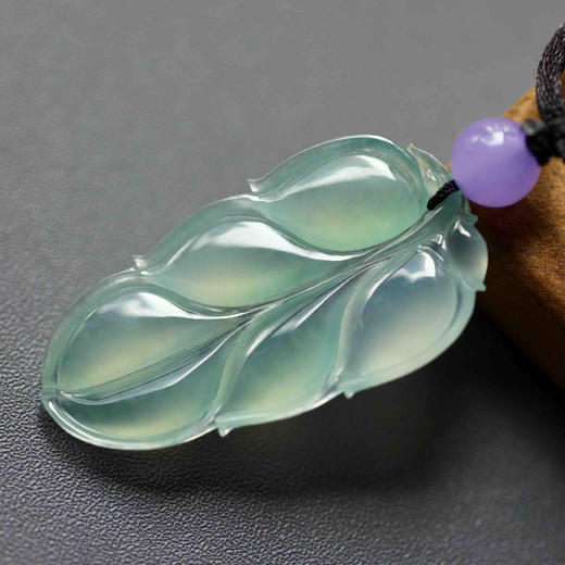 高冰种淡晴水翡翠叶子 商品图4