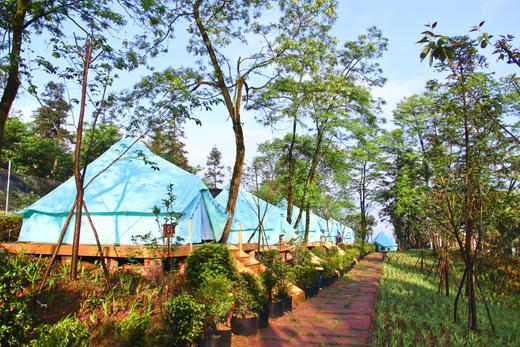 【都江堰-世外青城帐篷营地】赵公山上绝美营地初体验！住在大山深处、游赏云雾之中！ 商品图0