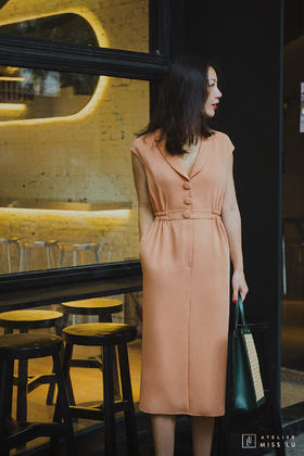 AtelierMissLu / Nydia-珊瑚橘侧腰松紧连身裙