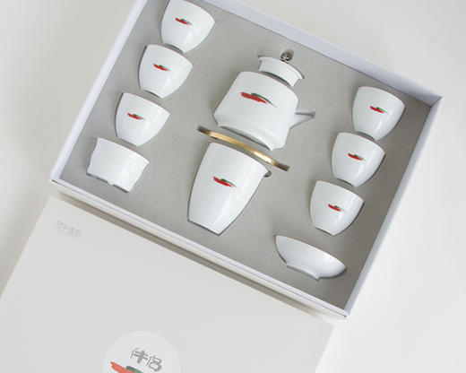 吴冠中《伴侣》甜白玉瓷茶具套装 商品图3