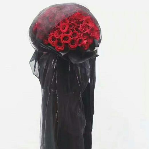 《伊人半遮面》99枝卡罗拉红玫瑰黑纱款 商品图4