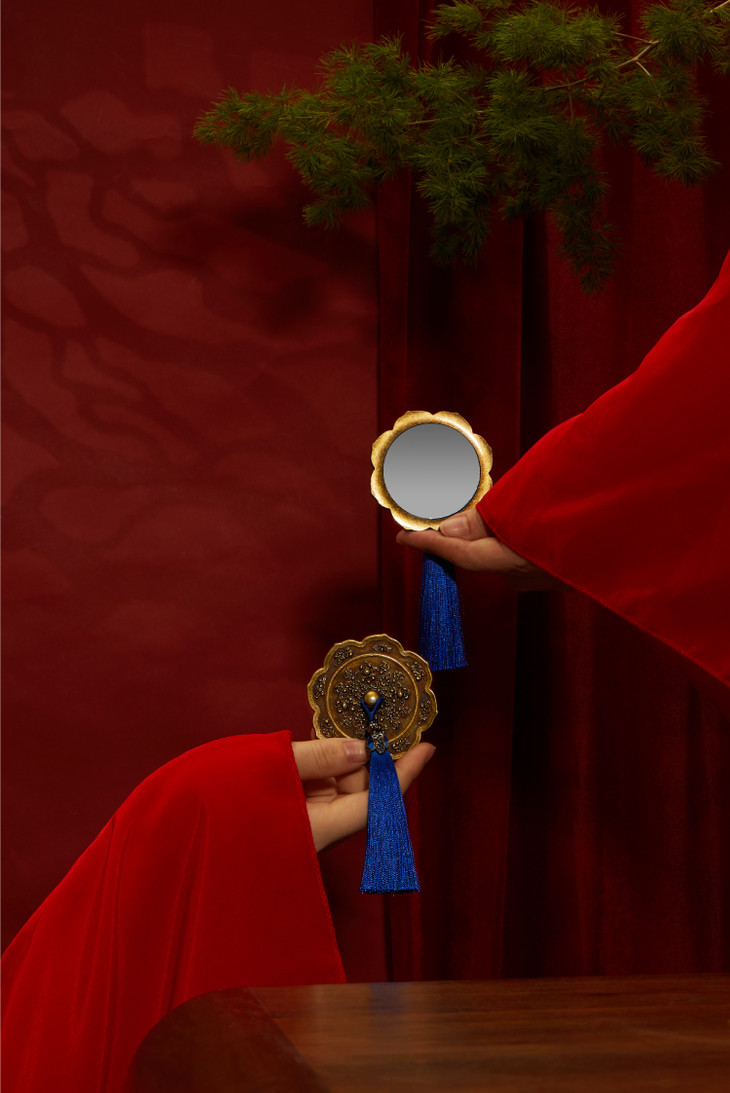 故宫饰品宝相花纹中式复古国风镜子