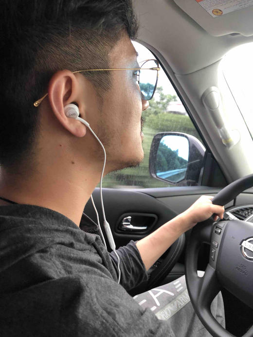 好音质+舒适耳塞！一线品牌AKG有线耳机！自留。 商品图4