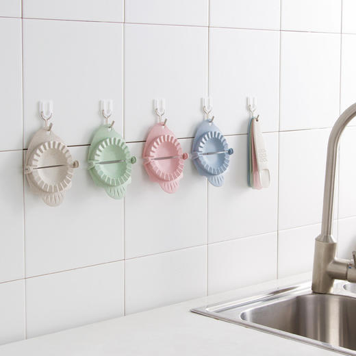 【健康加厚麦秸秆】饺子馅料勺套装可挂式厨房包饺子模具带包装 商品图1