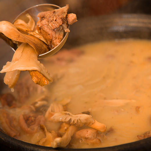 香格里拉尼西鸡 （非活鸡）母鸡-800g  公鸡-900g 商品图3