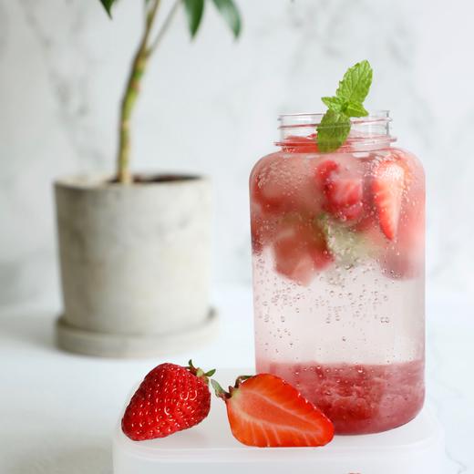 草莓气泡水（冰）500ml 商品图1