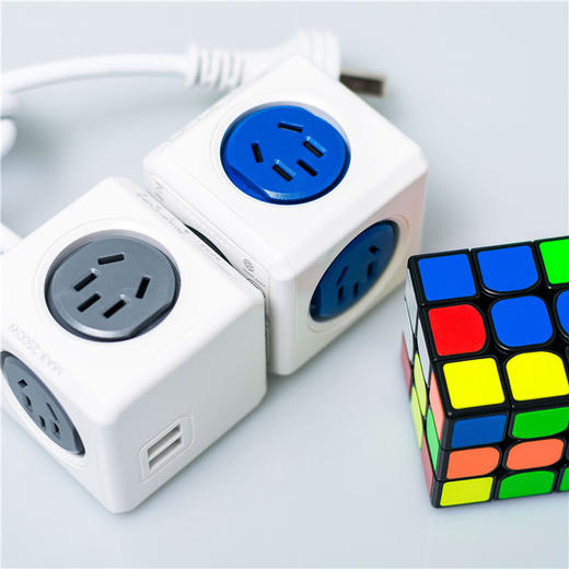 老米优品 / 德国红点设计大奖！！《阿乐乐可迷你创意方块/立体插座 带USB插孔》 解决插座拥挤问题，节省空间！ 商品图3