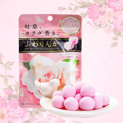 日本嘉娜宝香体糖玫瑰软糖左边草莓味右边原味