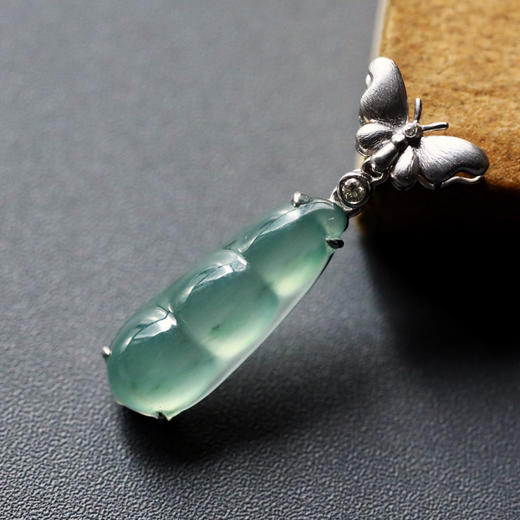 高冰种晴水翡翠福豆18k白金镶嵌 商品图0