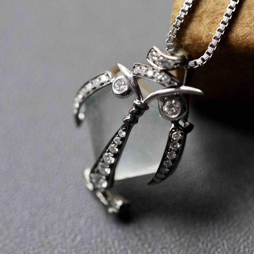 高冰种翡翠猫头鹰先生18k白金钻石镶嵌 商品图2