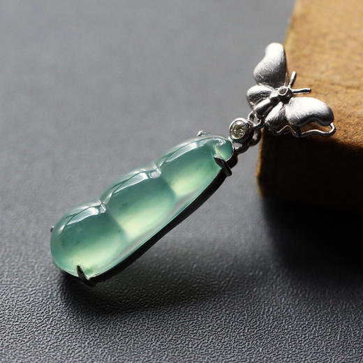 高冰种晴水翡翠福豆18k白金镶嵌 商品图4