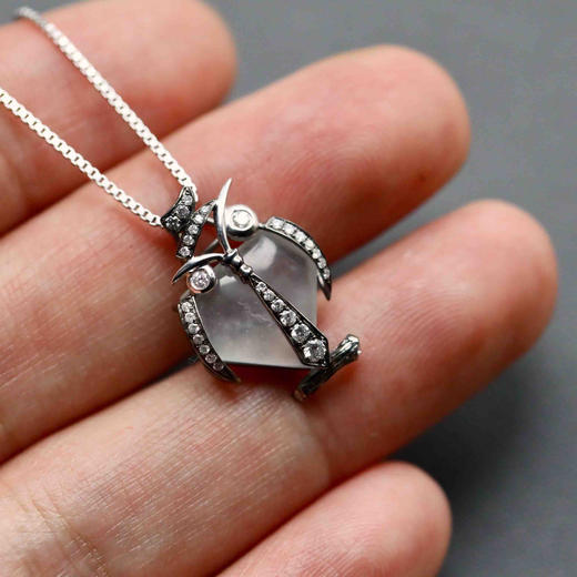 高冰种翡翠猫头鹰先生18k白金钻石镶嵌 商品图7