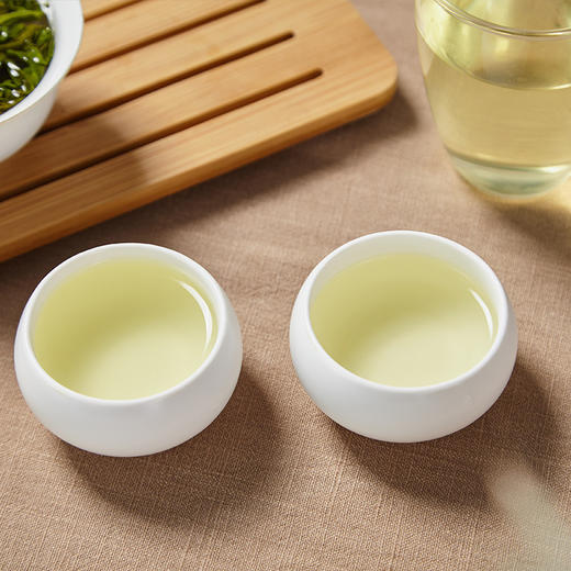 【2026年新茶预售】徽六丨六安瓜片 绿茶 山青铁罐装 特二级 50g 新旧包装随机发货 预计4月13日发货 商品图3