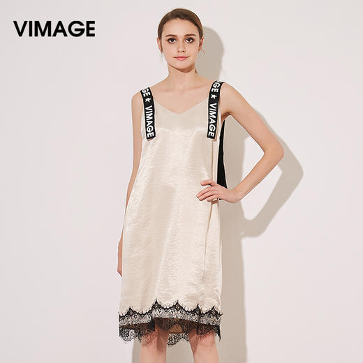 VIMAGE纬漫纪夏季女装字母吊带V字领直筒中长款连衣裙女V907501 商品图0