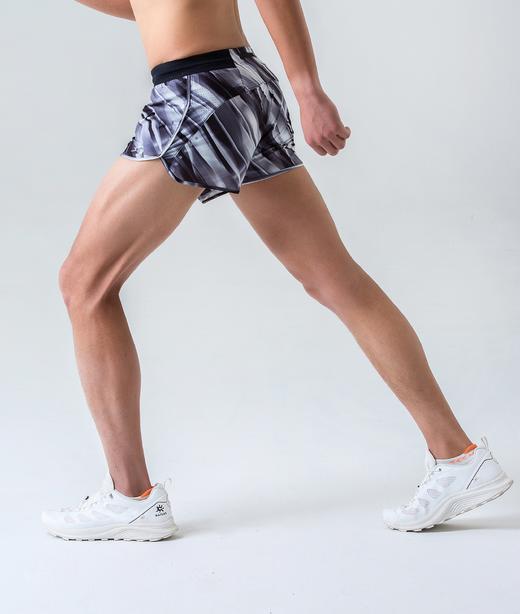  BODYWIT(身体智慧）男飞天PRO1.5寸马拉松短裤 商品图0