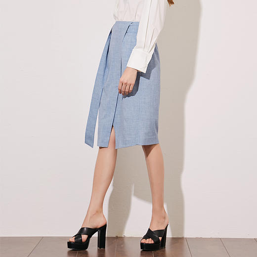 VIMAGE纬漫纪夏季女装拼接环扣裤腰带直筒半裙半身裙短裙V906513 商品图3