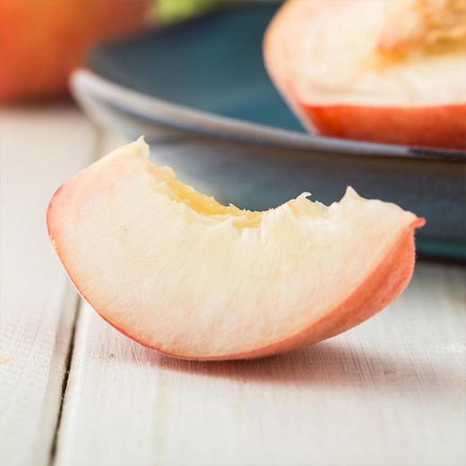 【四川水蜜桃】3粒/盒，精品大果，水分足，细腻无渣，口感香甜！ 商品图2