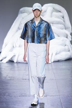 FENG CHEN WANG PLEATED STRAIGHT TROUSERS FS07TRO502G