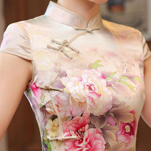 复古唐装修身短款真丝旗袍货号qy2009