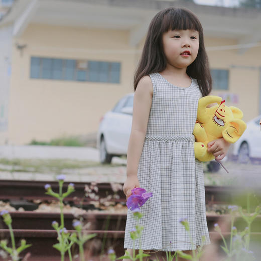 QZ LM19189 女童黄色/白色格子连衣裙 商品图0