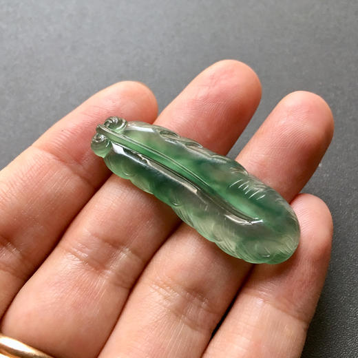 高冰种飘绿花翡翠羽毛 商品图2