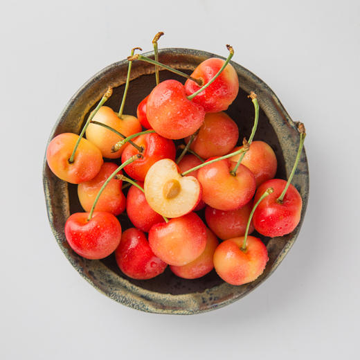 烟台黄水晶小樱桃2斤装顺丰空运