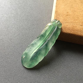 高冰种飘绿花翡翠羽毛