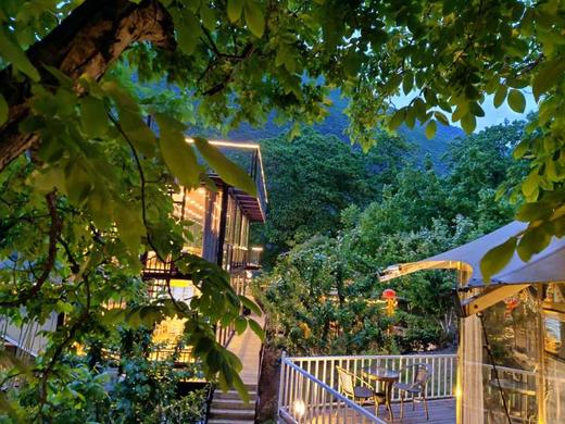 【理县-顶上云间帐篷酒店】带你到顶上，住进云里，睡进星空里，过一天不一样的小日子！ 商品图1