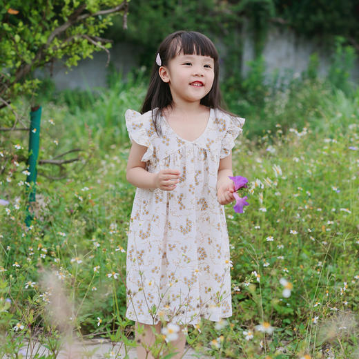 QZ LM19215 女童白色连衣裙 商品图1